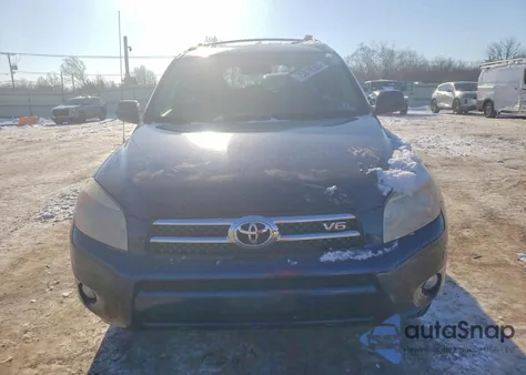 2007 Toyota Rav4 Limited z USA, uszkodzony, nr VIN JTMBK31V975038810
